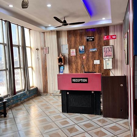 Hotel Pushpanjali Haldwāni Exteriör bild